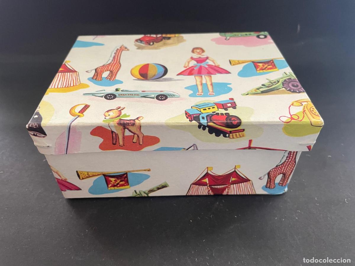 Cajas y cajitas met&aacute;licas: ANTIGUA CAJA DE ZAPATOS INFANTILES - PEQUE&Ntilde;A