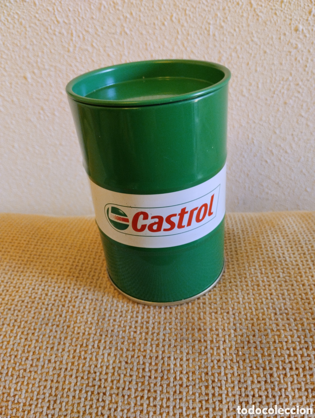 Cajas y cajitas met&aacute;licas: Lata antigua Bidon Castrol