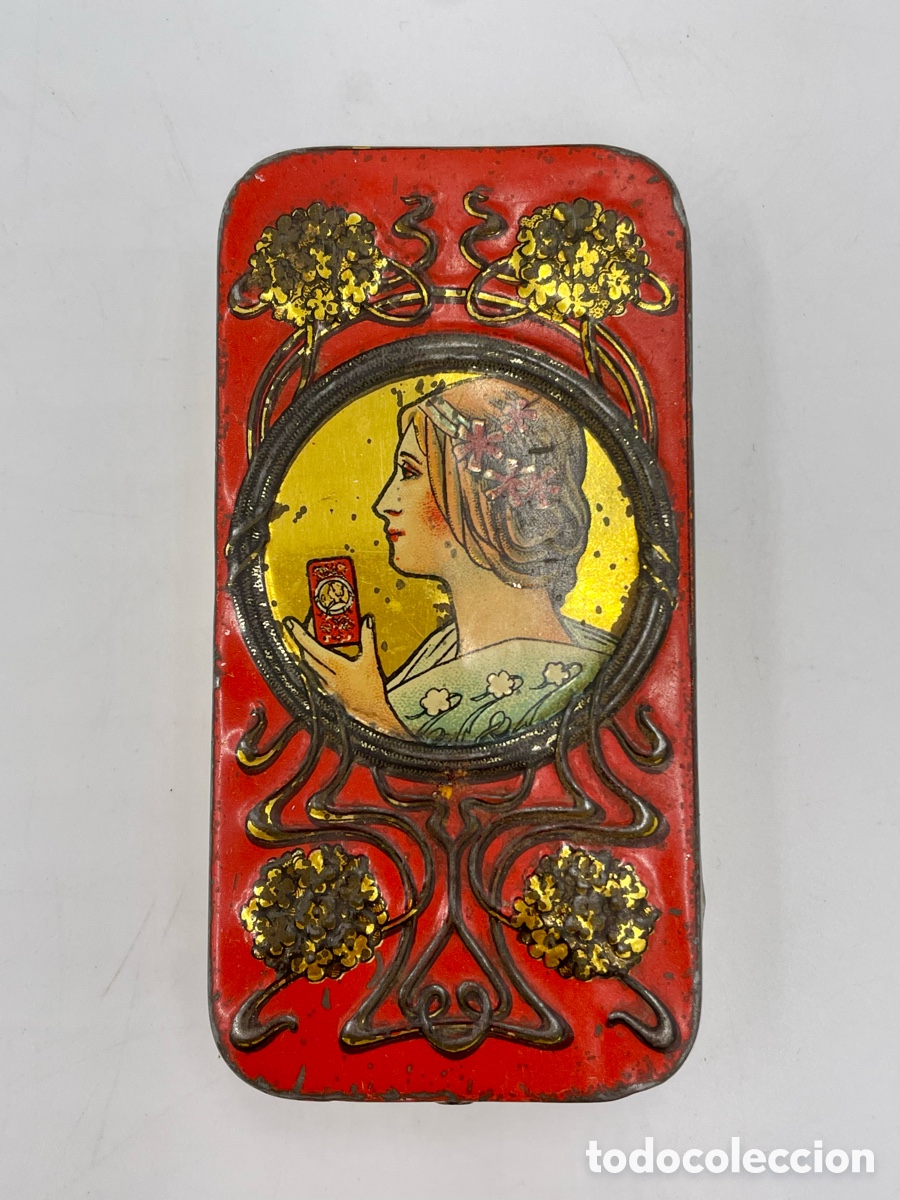 Cajas y cajitas met&aacute;licas: Antigua caja hojalata litografiada modernista. La Reina de los Obsequios. Toma del Gurugu 1909.