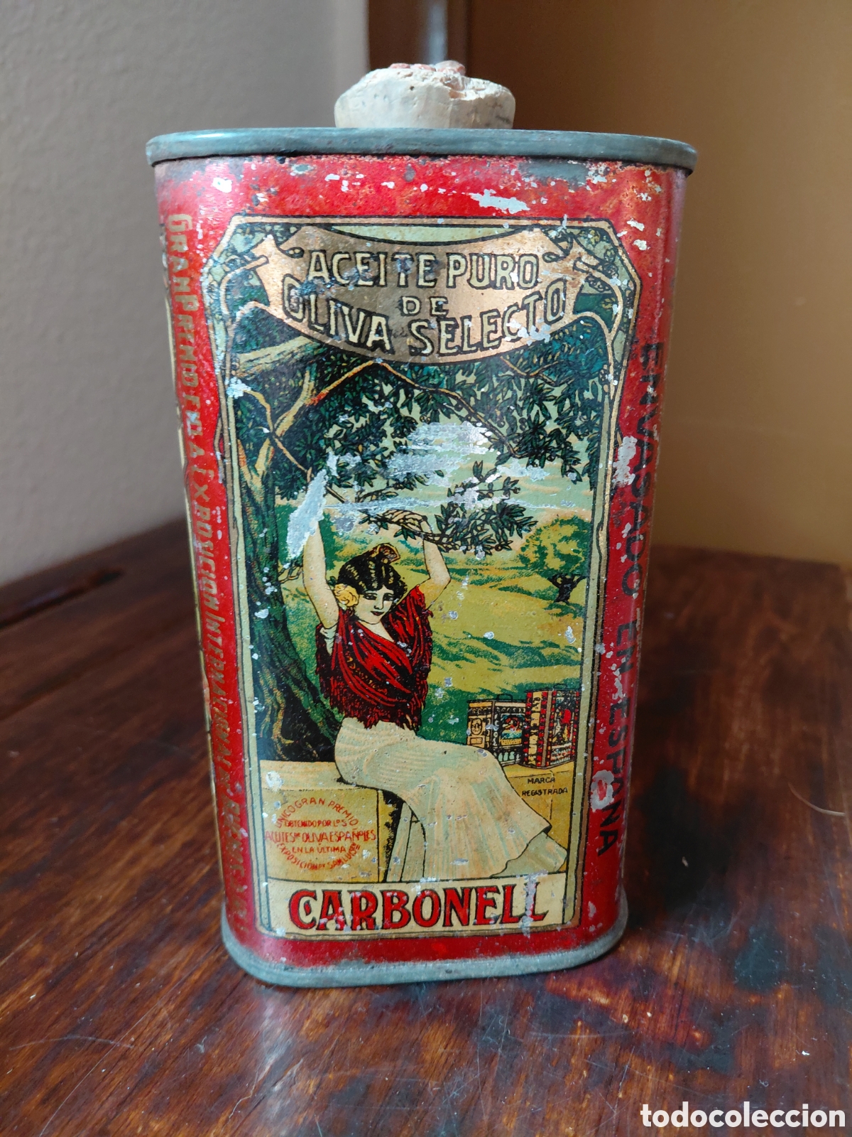 Cajas y cajitas met&aacute;licas: ANTIGUA LATA DE ACEITE CARBONELL. EXPOSICION 1944.