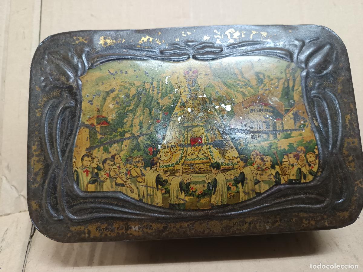 Cajas y cajitas met&aacute;licas: ANTIGUA CAJA HOJALATA CAJA MET&Aacute;LICA. VIRGEN DE MONTSERRAT. ESCOLAN&Iacute;A, MODERNISTA, PRINCIPIOS S. XX