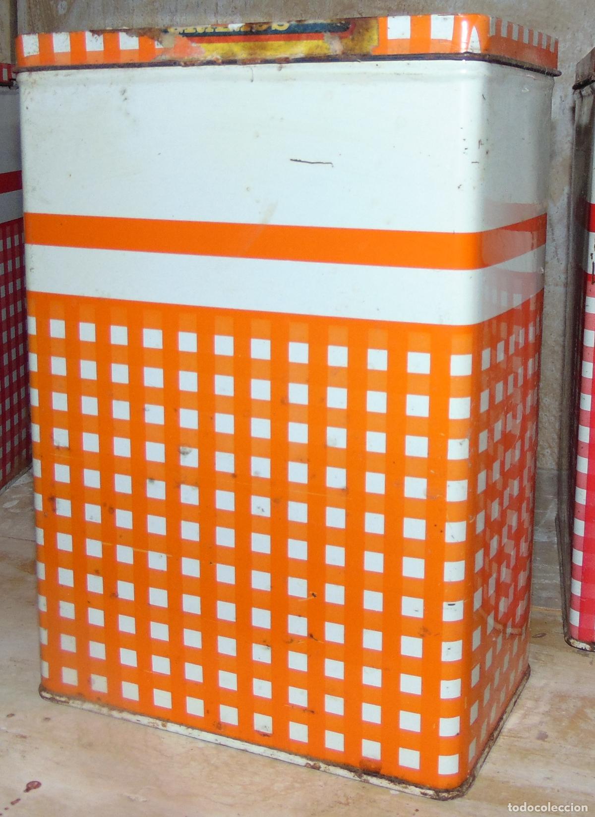 Cajas y cajitas met&aacute;licas: CAJA VINTAGE ORIGINAL A&Ntilde;OS 60-70, 22,2x15CM