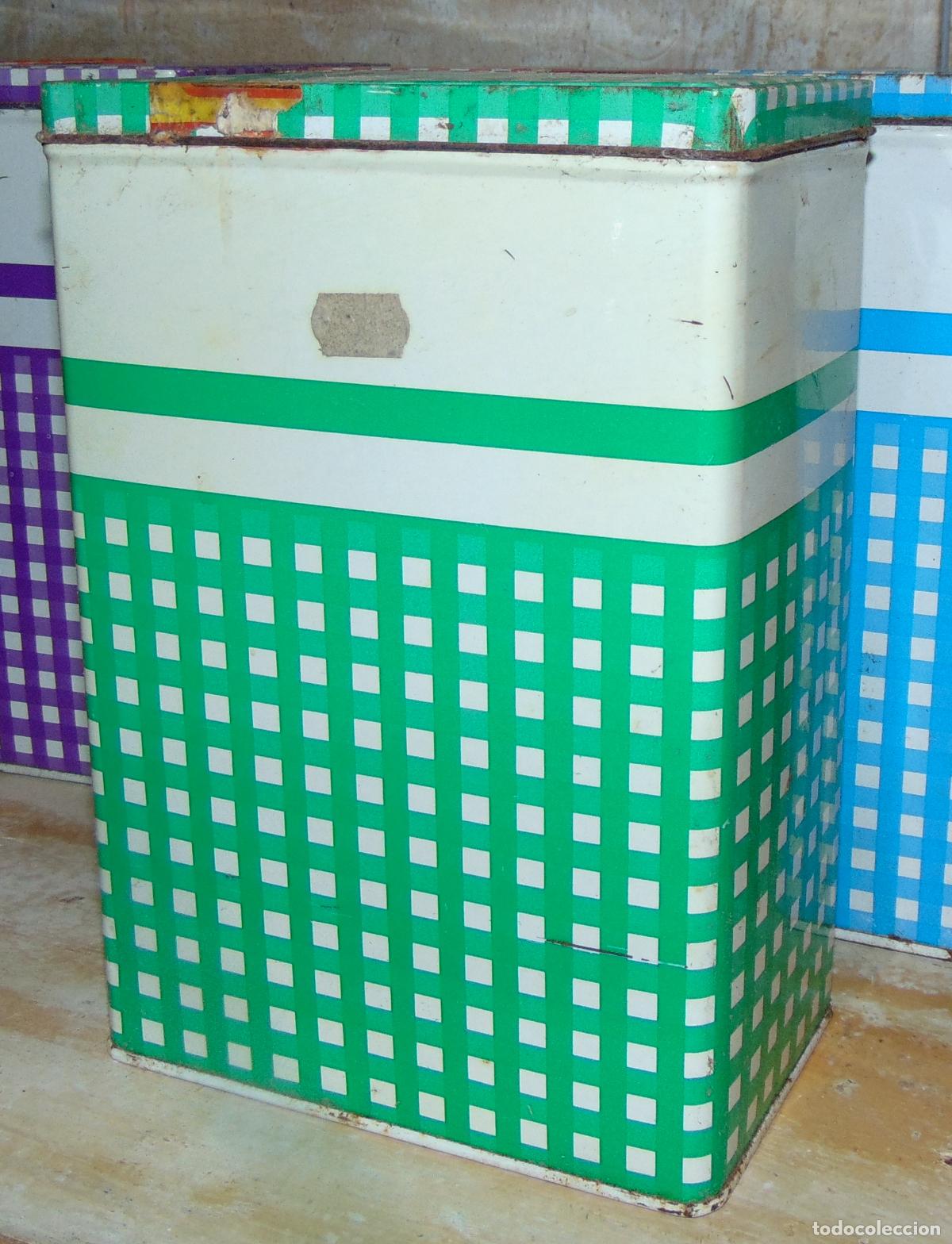 Cajas y cajitas met&aacute;licas: CAJA VINTAGE ORIGINAL A&Ntilde;OS 60-70, 22,2x15CM