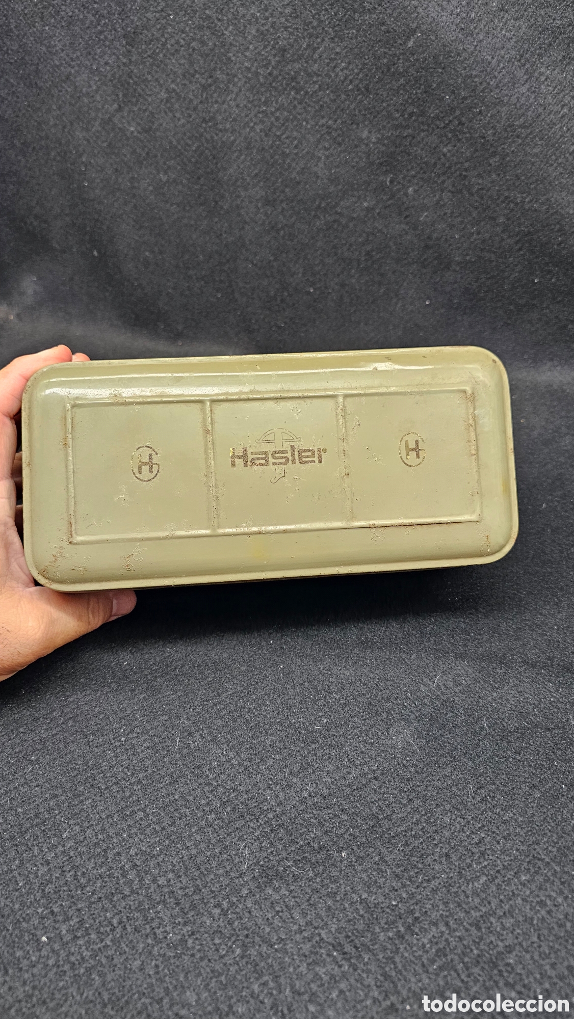 Cajas y cajitas met&aacute;licas: Antigua caja de lata Hasler