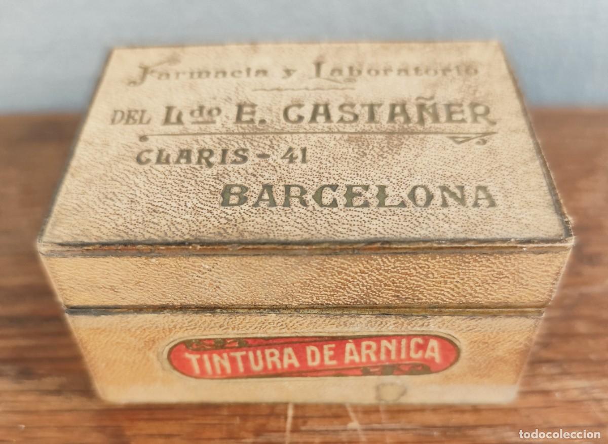 Cajas y cajitas met&aacute;licas: Caja antigua de farmacia E. Casta&ntilde;er, Claris 41 Barcelona, ca. 1910&ndash;1930