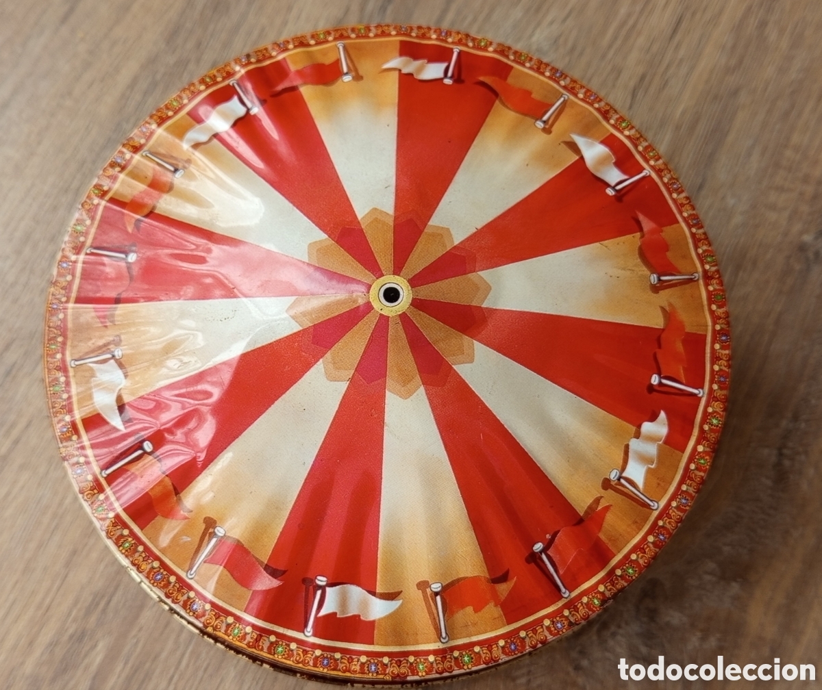 Cajas y cajitas met&aacute;licas: Lata carrousel, vintage - Foto 3