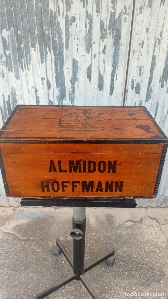 Cajas y cajitas met&aacute;licas: Antigua caja de madera almid&oacute;n HOFFMAN, siglo XXN