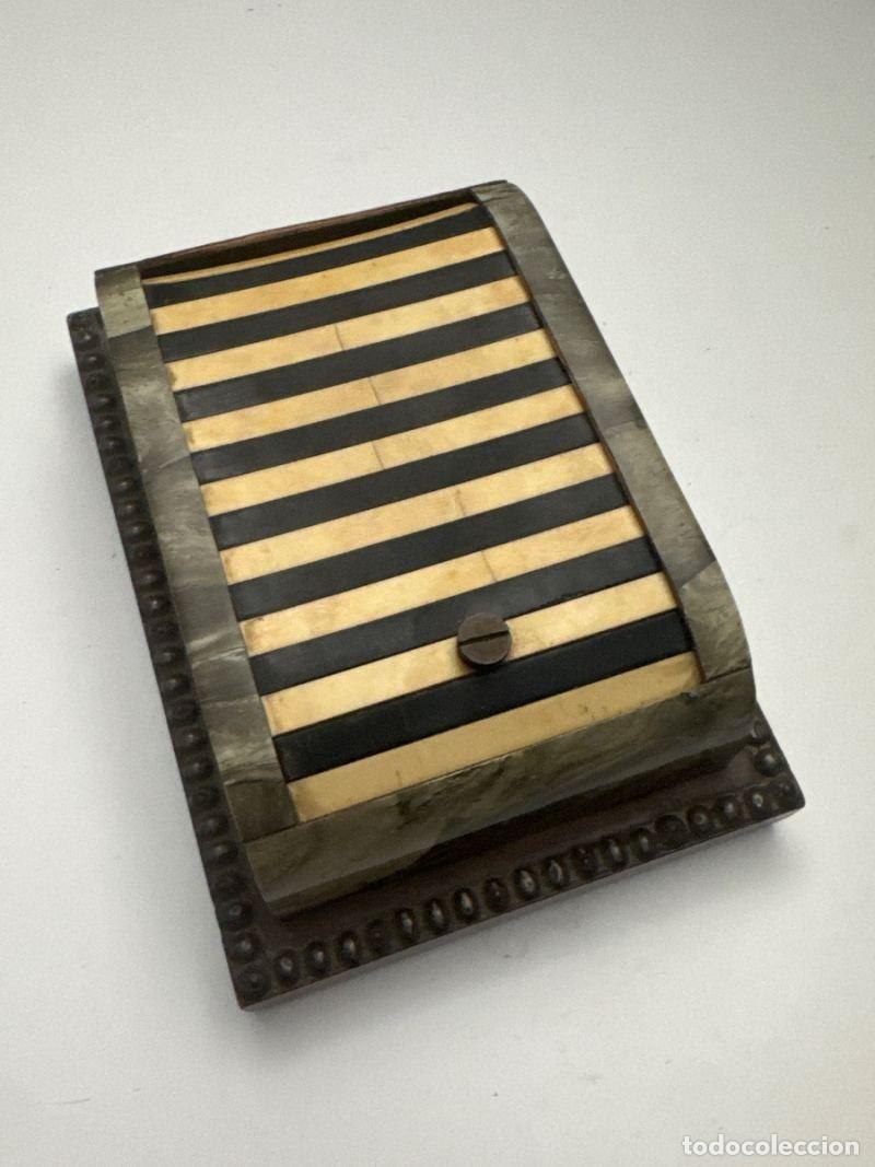 Cajas y cajitas met&aacute;licas: Antigua caja joyero artesanal madera