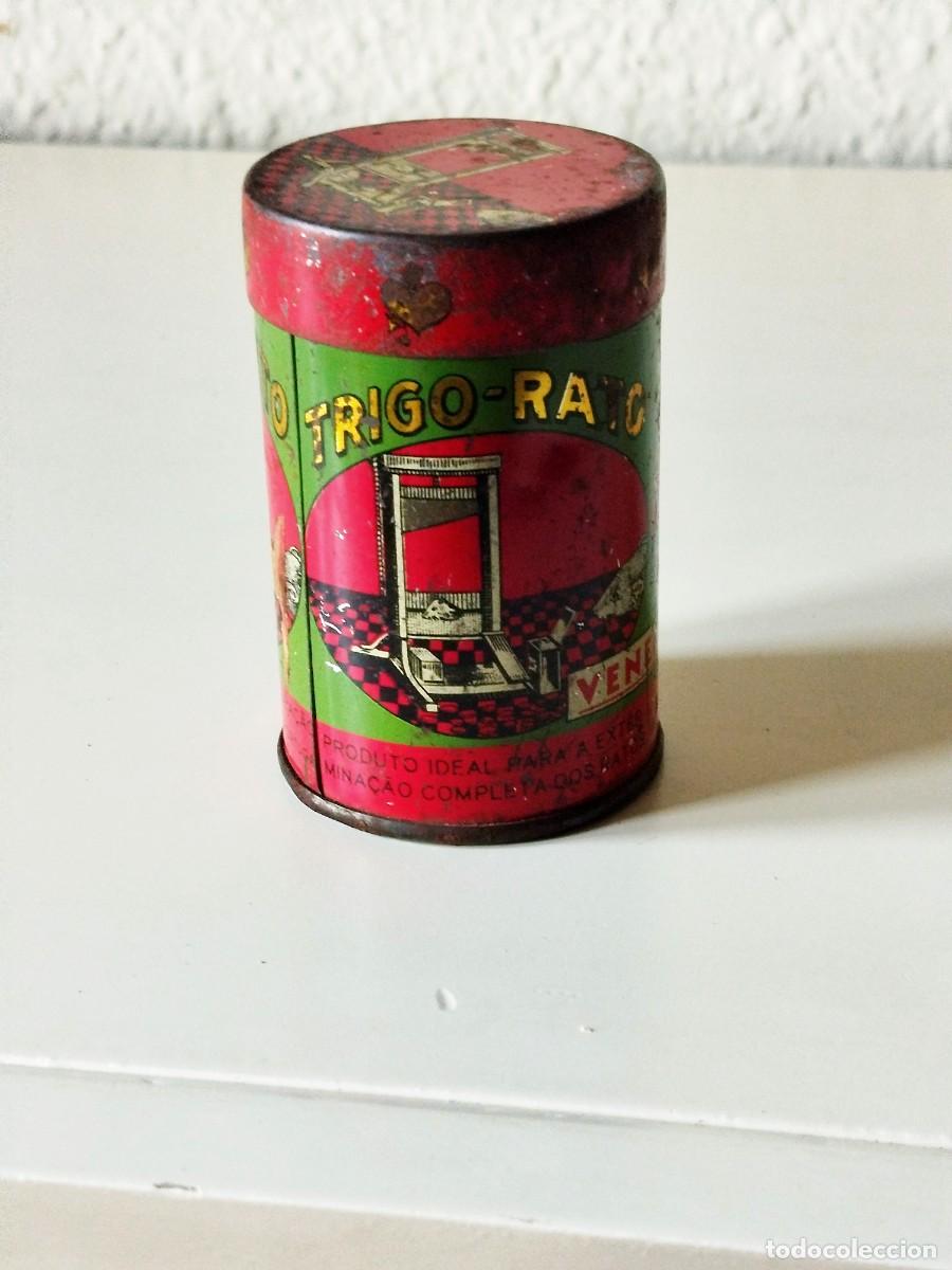 Cajas y cajitas met&aacute;licas: Antigua Lata cil&iacute;ndrica de hojalata litografiada vintage de la marca Frigo-Rato