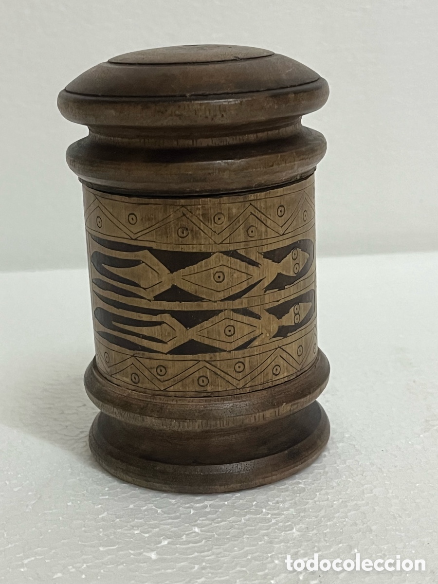 Caixas e caixinhas met&aacute;licas: ANTIGUA CAJA DE MADERA TORNEADA, DISE&Ntilde;O LINEAL &Eacute;TNICO ASI&Aacute;TICO .