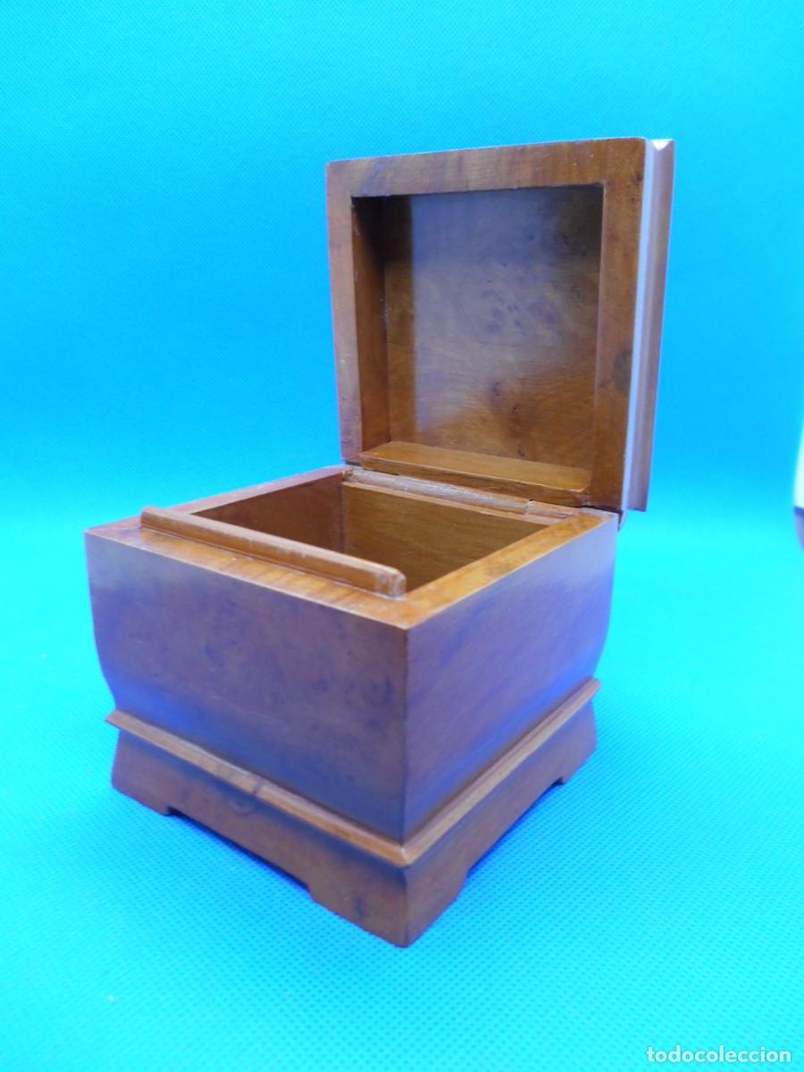 Cajas y cajitas met&aacute;licas: CAJA DE MADERA NOBLE - Foto 3