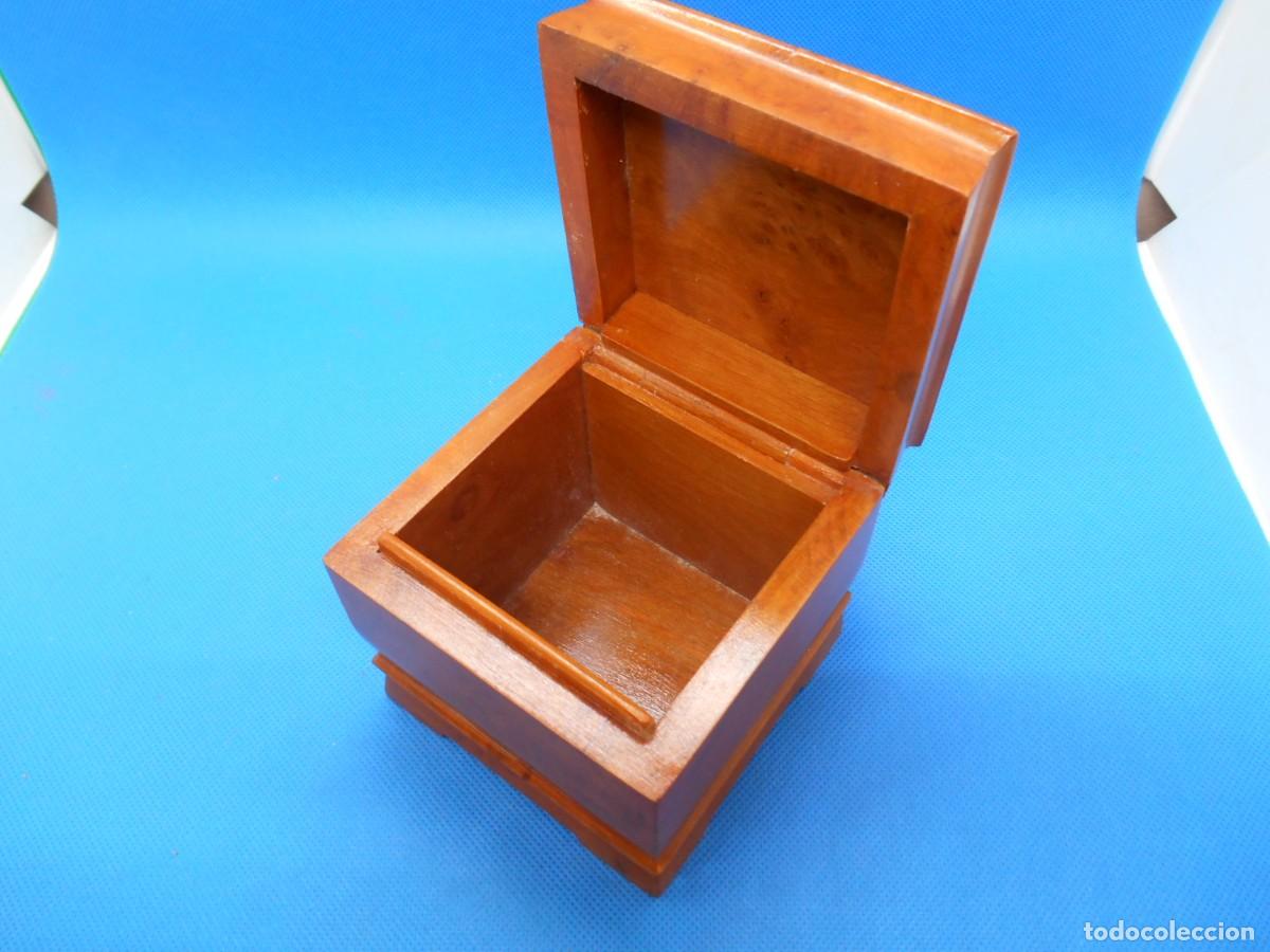 Cajas y cajitas met&aacute;licas: CAJA DE MADERA NOBLE - Foto 4
