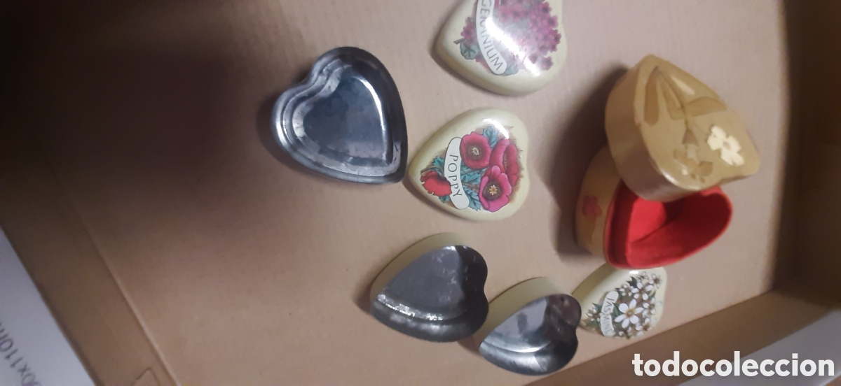 Cajas y cajitas met&aacute;licas: 3 cajitas metal forma coraz&oacute;n - Foto 2