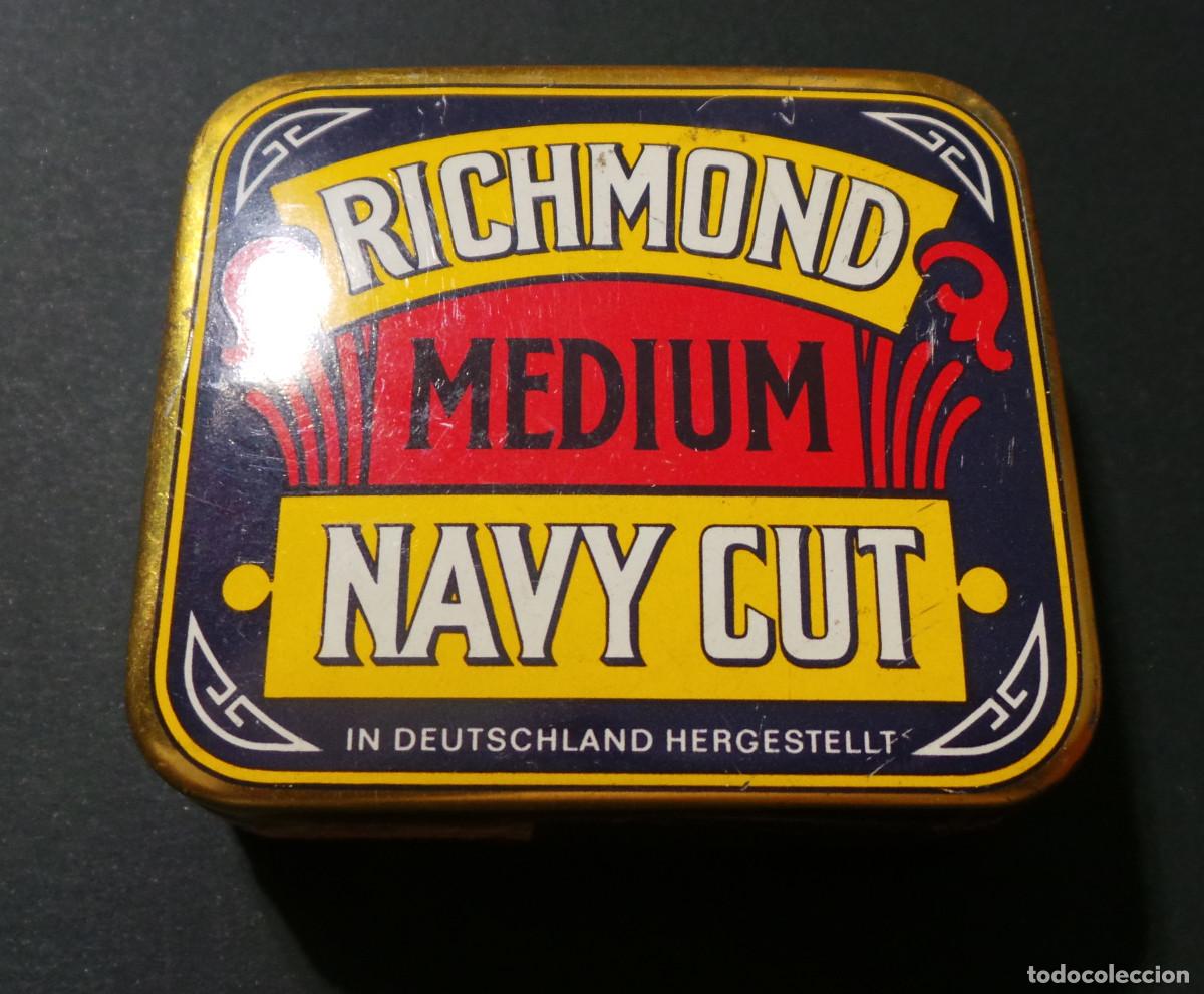 Cajas y cajitas met&aacute;licas: ANTIGUA LATA DE TABACO MET&Aacute;LICA VINTAGE DE LA MARCA RICHMOND MEDIUM NAVY CUT