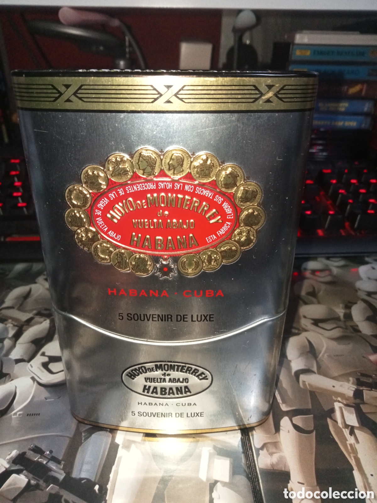 Cajas y cajitas met&aacute;licas: Hoyo de Monterrey de vuelta abajo Habana Cuba envase