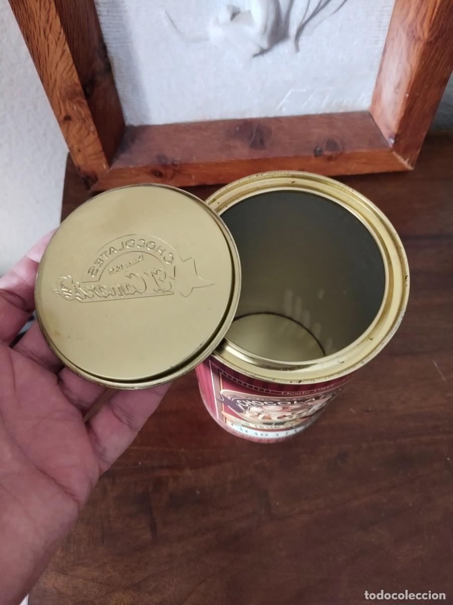 Cajas y cajitas met&aacute;licas: Caja de lata Chocolates El Canario. - Foto 9