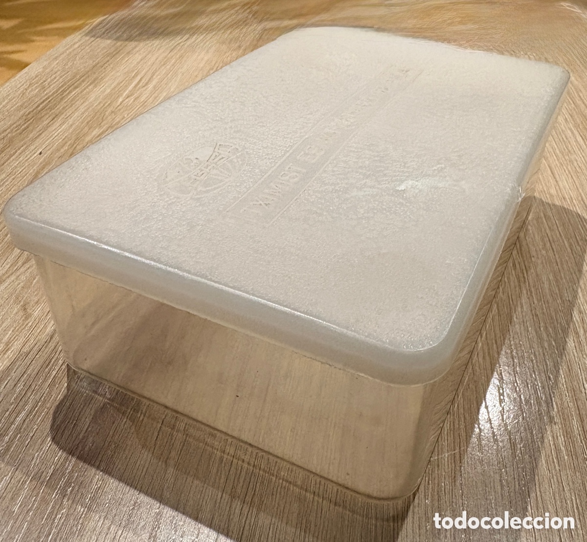 Caixas e caixinhas met&aacute;licas: A004-Antiguo recipiente/caja de pilas Tximist-CEGASA (Ca. 1976-77)