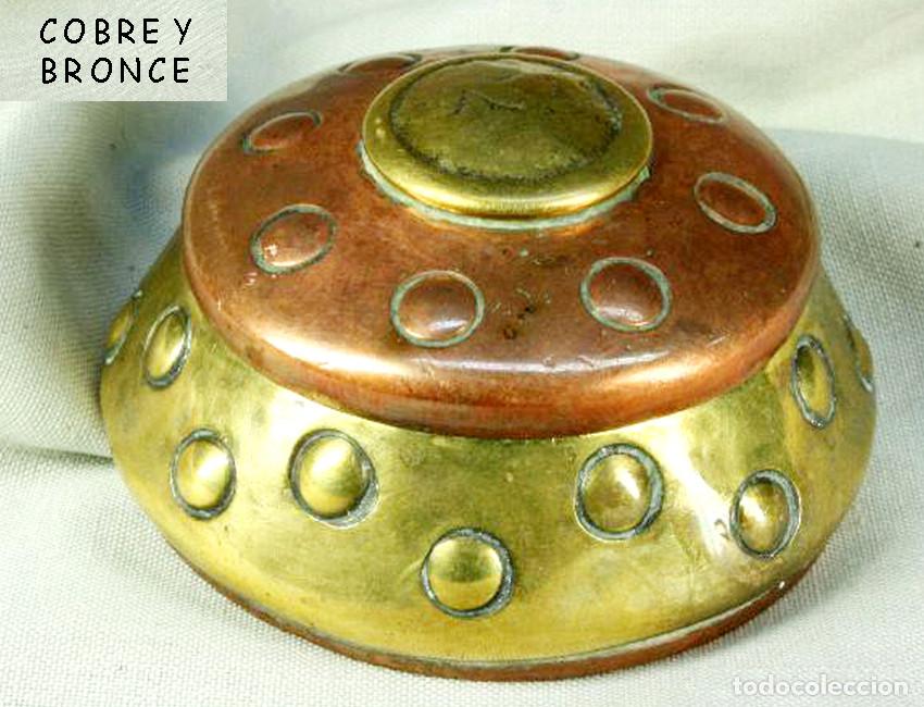 Cajas y cajitas met&aacute;licas: CAJA ANTIGUA - COMBINANDO COBRE Y BRONCE - INDIA
