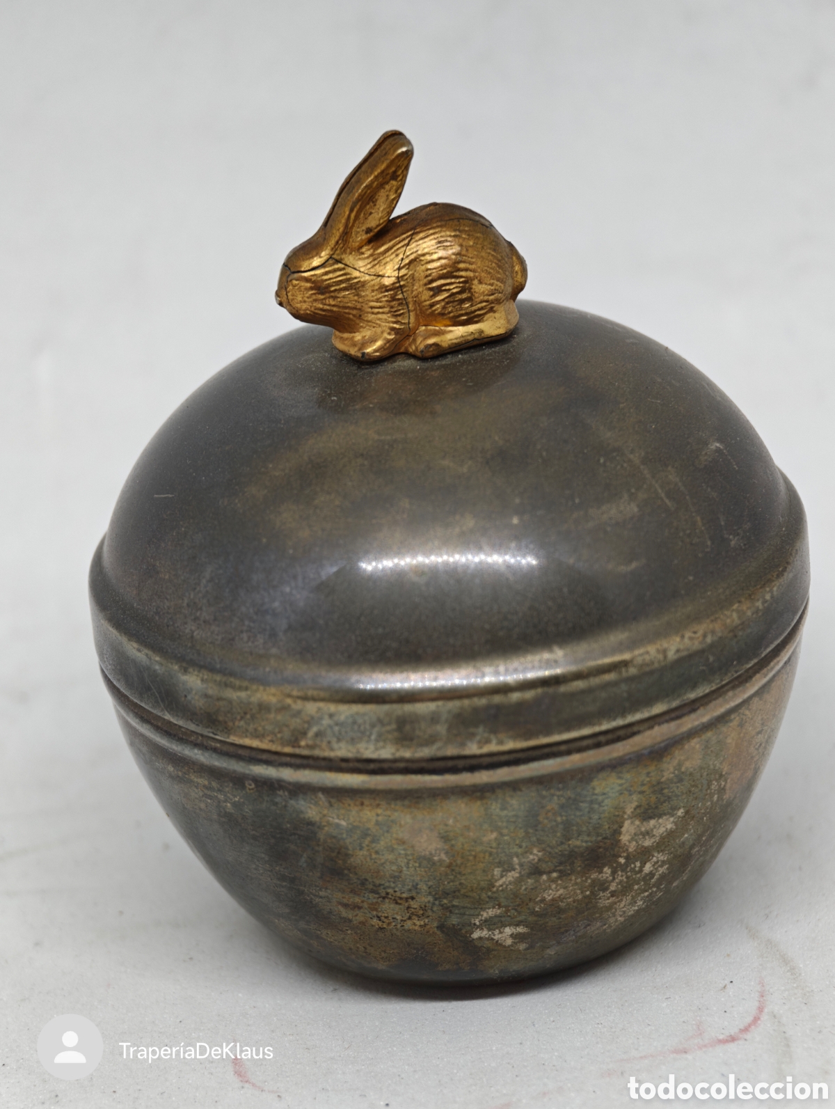 Casse e cassette metalliche: Cajita - Pimentero esf&eacute;rico de metal patinado con figura de conejo - CAR122
