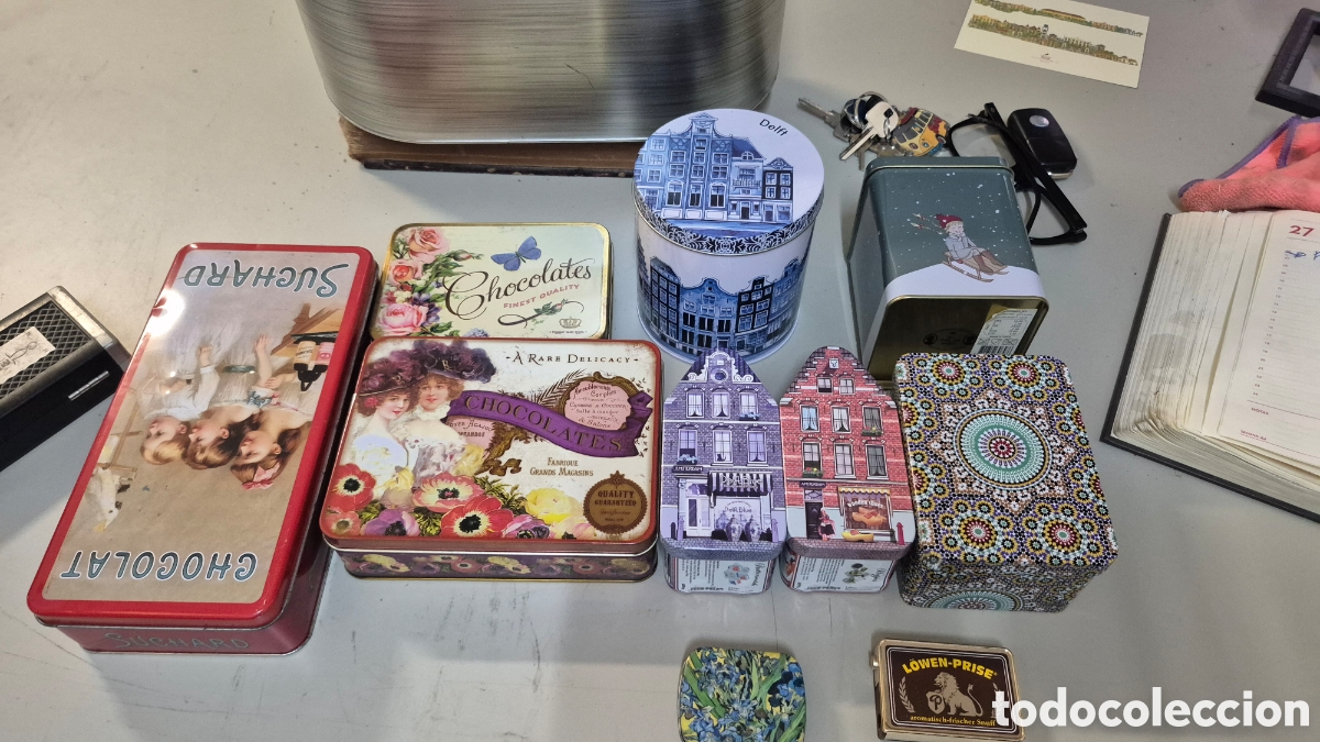 Cajas y cajitas met&aacute;licas: 10 latas met&aacute;licas vintage