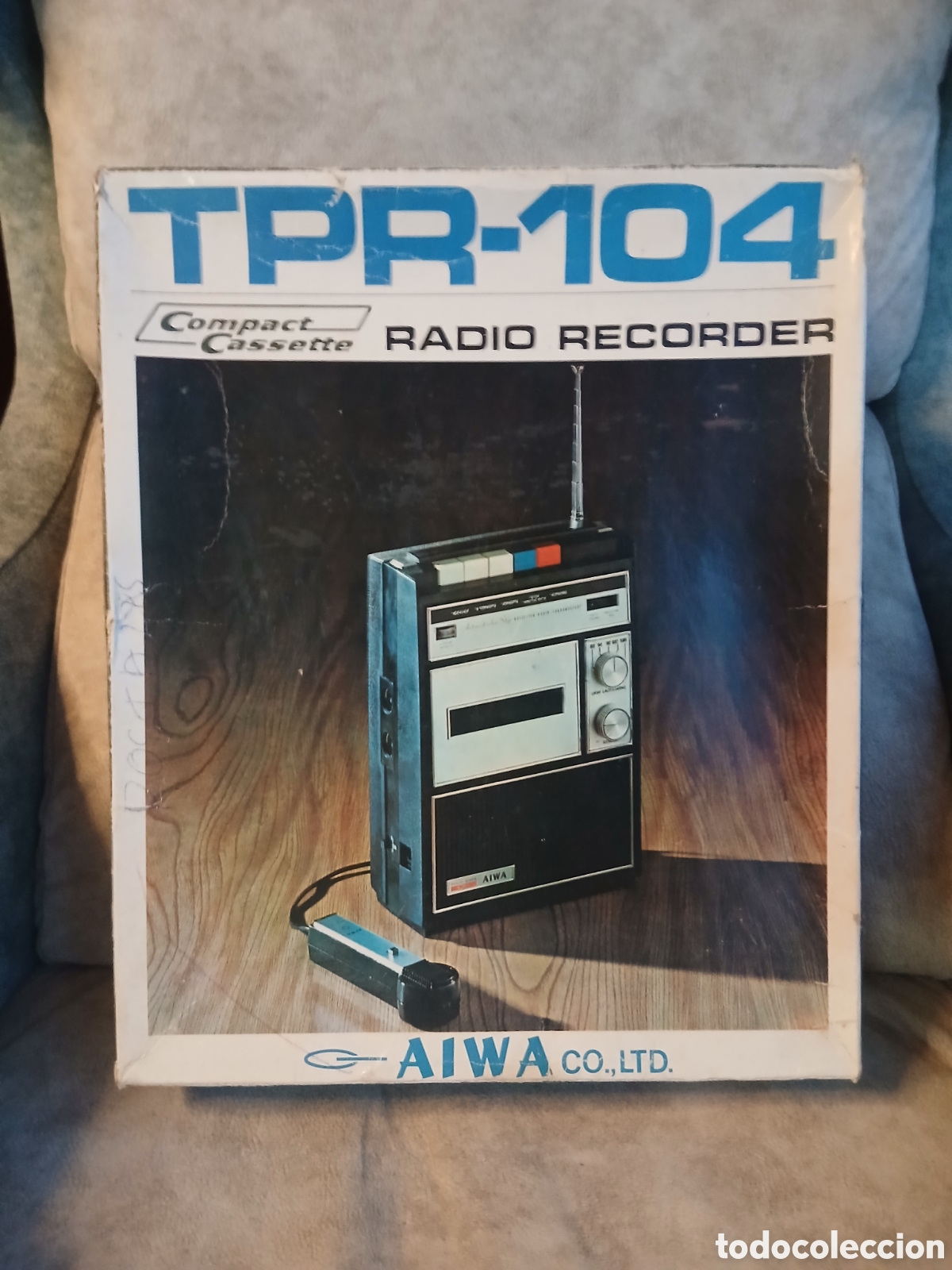 Cajas y cajitas met&aacute;licas: Caja Original Aiwa TPR-104 del a&ntilde;o 1.969 -Radio Grabadora Port&aacute;til de Cassette Vintage/Retro