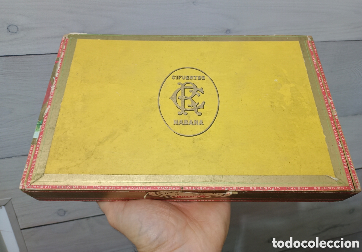 Cajas y cajitas met&aacute;licas: Caja vacia puros cifuentes habana cuba