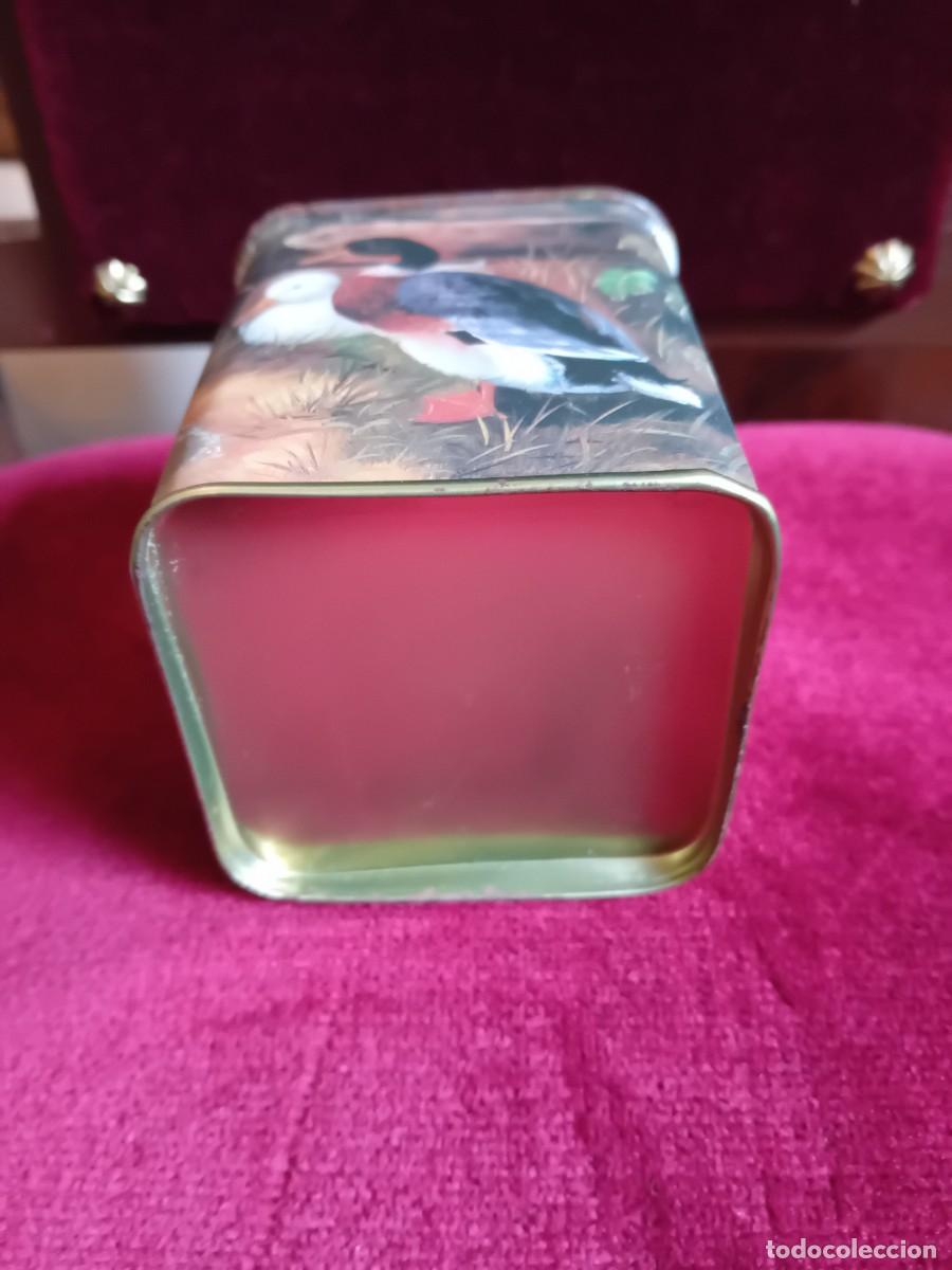 Cajas y cajitas met&aacute;licas: Caja de chapa con patitos - Foto 6