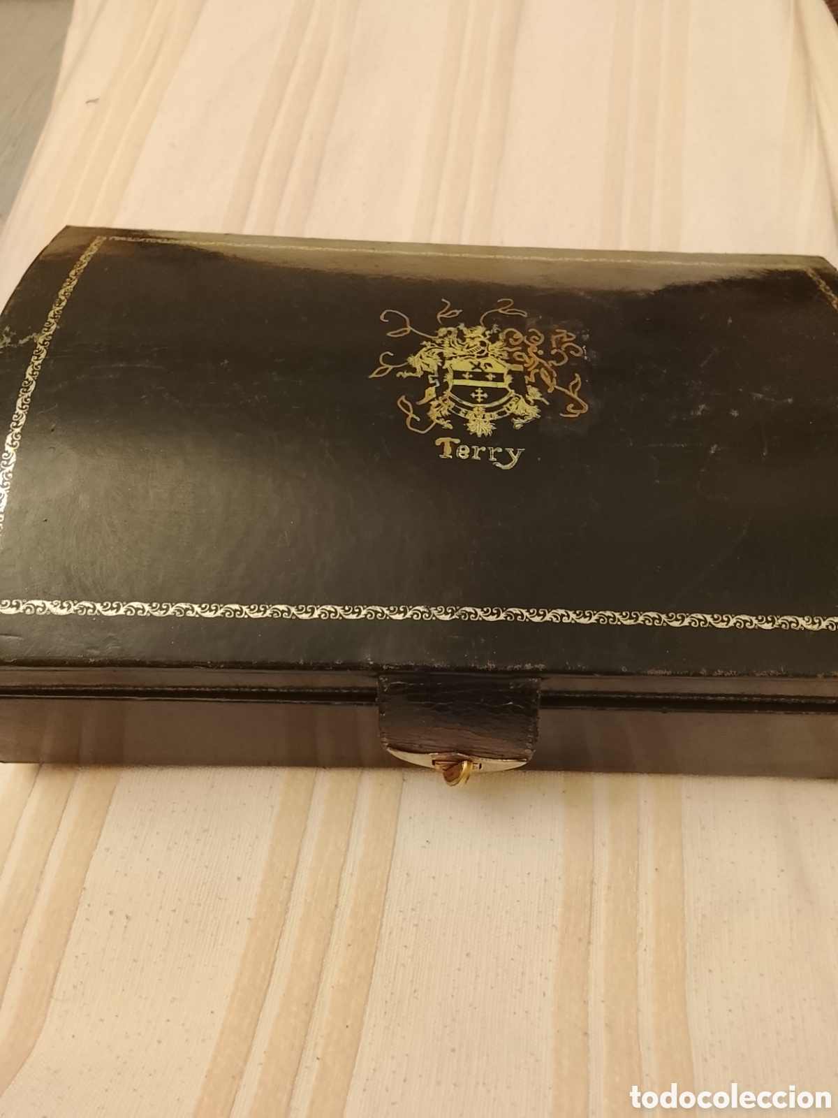 Cajas y cajitas met&aacute;licas: Estuche joyero,tabaquera ,con sello de co&ntilde;ac Terry