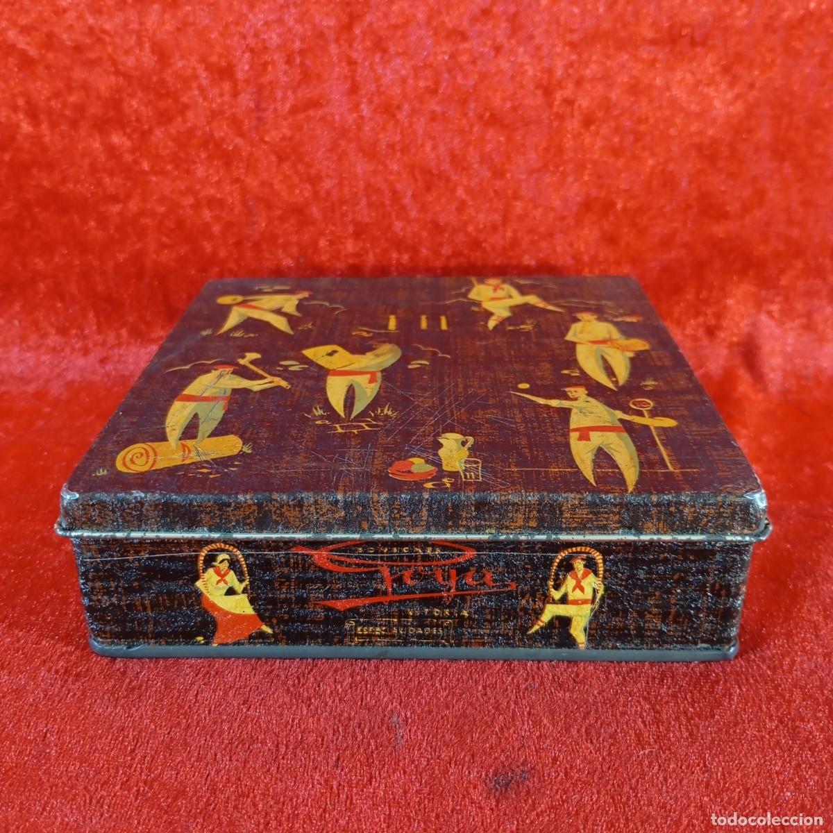 Cajas y cajitas met&aacute;licas: CAJA METALICA VINTAGE - SIGLO XX - BOMBONES GOYA - 14,5 X 14,5 CM - 4 CM DE ALTO