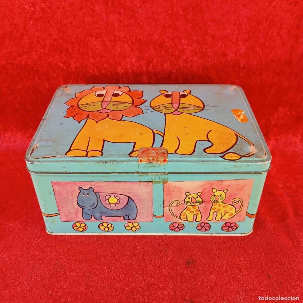 Cajas y cajitas met&aacute;licas: CAJA MET&Aacute;LICA VINTAGE - MARCA COLA CAO - MOTIVOS DE ANIMALES - 1970'S - 15 X 21,5 CM