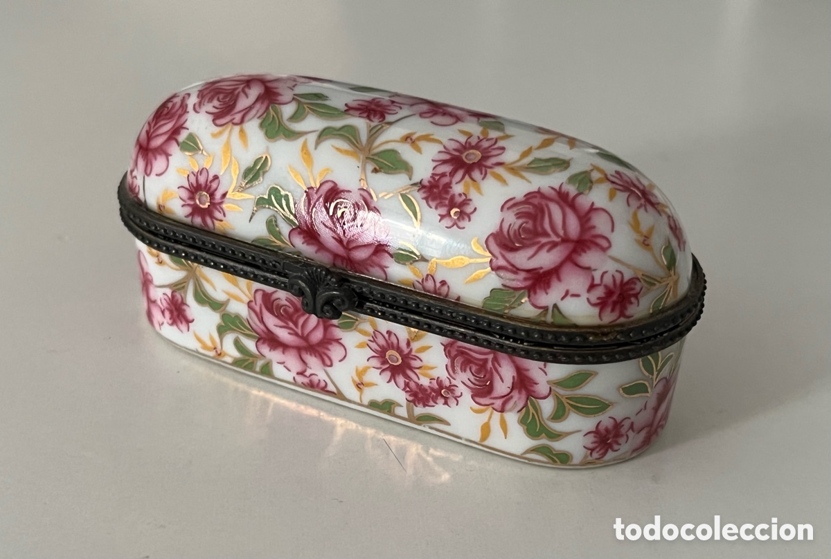 Cajas y cajitas met&aacute;licas: Cajita de porcelana y bronce Nav Portugal