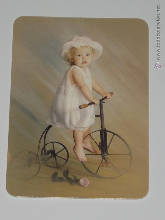 Coleccionismo Calendarios: Calendario foto ni&ntilde;a en bicicleta antigua a&ntilde;o 2011 sin publicidad serie EGC 45 calendarios B31
