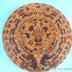 Coleccionismo Calendarios: CALENDARIO AZTECA EN MADERA