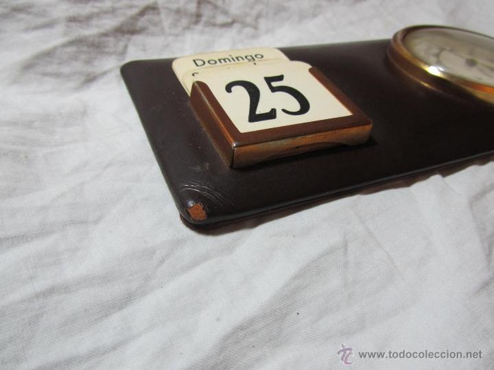 Coleccionismo calendarios: Antiguo calendario con term&oacute;metro - Foto 11