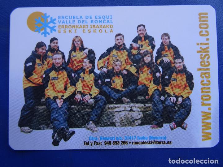 Coleccionismo calendarios: CALENDARIO BOLSILLO DEPORTE 2004 (ESCUELA ESQUI VALLE DEL RONCAL - NAVARRA) NUEVO