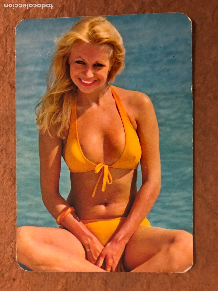 Coleccionismo calendarios: RECAMBIOS Y GARAJE ZORROZA (BILBAO). CALENDARIO PUBLICITARIO DE 1975. CHICA BIKINI. 6,7 x 9,7 Cms