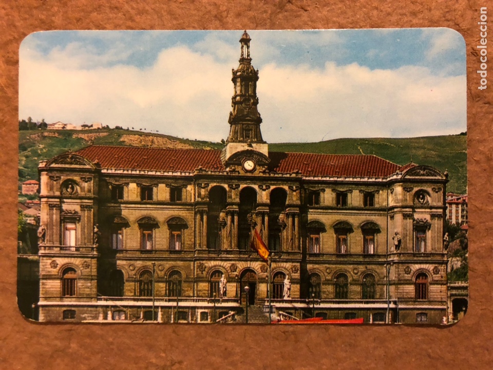 Coleccionismo calendarios: BILBAO, EL AYUNTAMIENTO. CALENDARIO DE BOLSILLO DE 1972. SIN PUBLICIDAD. 6,5 x 10 Cms.
