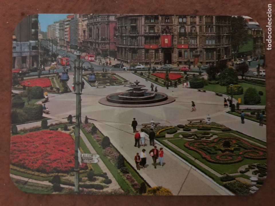 Collectionnisme Calendriers: 30. BILBAO, PLAZA DE FEDERICO MOYUA. CALENDARIO DE BOLSILLO DE 1990. 6,5 x 10 Cms.