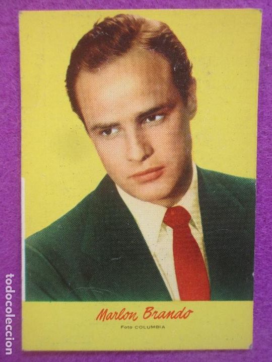 Coleccionismo Calendarios: CALENDARIO MARLON BRANDO 1958 O 1959 PUBLICIDAD TRASERA OPTICA MENDOZA