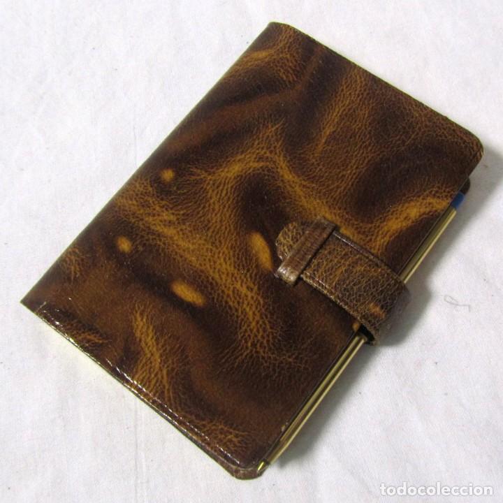 Collectables Calendars: Agenda Banco Espa&ntilde;ol de Cr&eacute;dito 1983, sin uso, cantos dorados