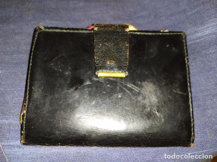 Coleccionismo Calendarios: ANTIGUO MONEDERO SE&Ntilde;ORA VINTAGE PIEL NEGRO INTERIOR ROJO