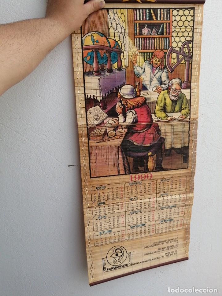 Colecionismo Calend&aacute;rios: Calendario almanaque madera FARMAVISION CENTRO &Oacute;PTICO ALMER&Iacute;A a&ntilde;o 1999 dibujo m&eacute;dico gafas &oacute;ptica