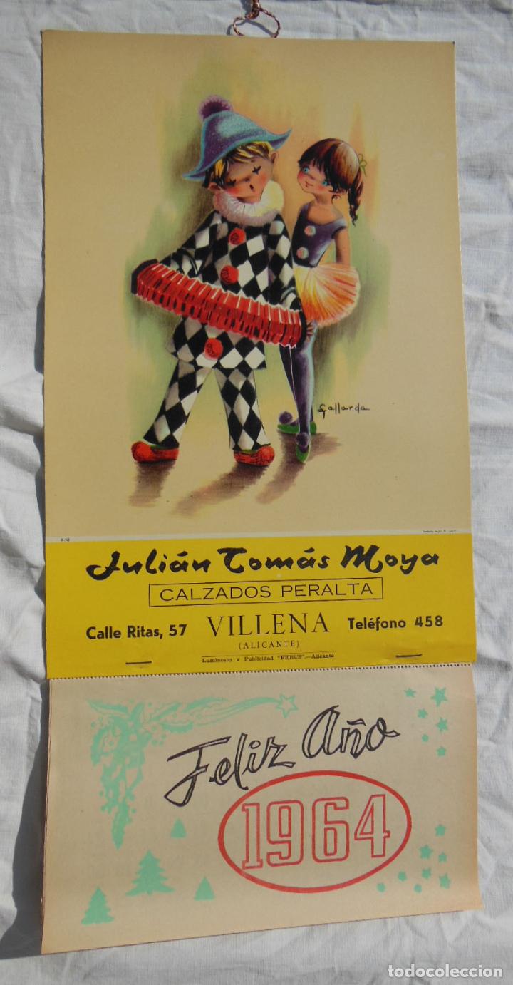 Coleccionismo calendarios: JULI&Aacute;N TOM&Aacute;S MOYA. CALZADOS PERALTA (VILLENA) Dibujo ARLEQU&Iacute;N. 1964. GALLARDA (Dise&ntilde;o)