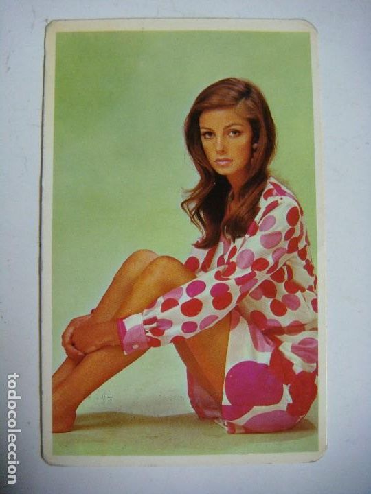 Coleccionismo calendarios: CALENDARIO DE BOLSILLO DE CHICAS A&Ntilde;O-1970.