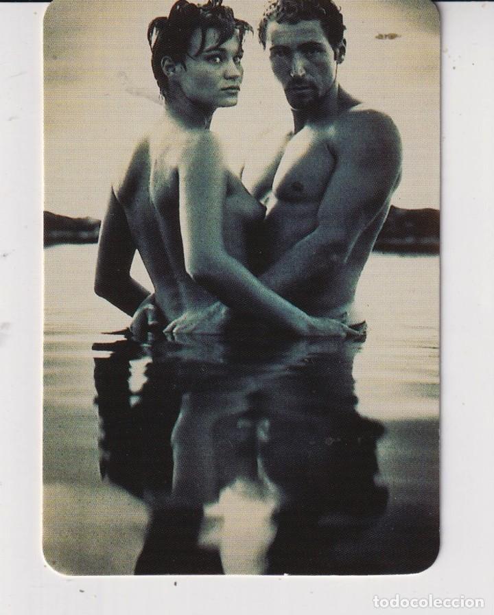 Coleccionismo Calendarios: CALENDARIO DE PAREJA EN LA PLAYA A&Ntilde;O 1999 SIN PUBLICIDAD EN ESPA&Ntilde;OL