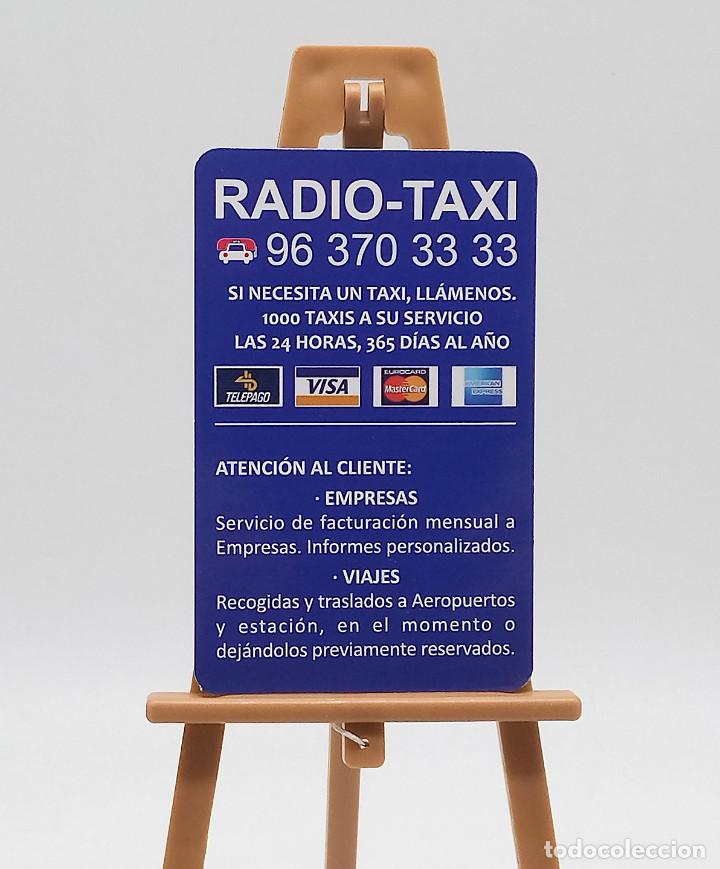 Coleccionismo Calendarios: Calendario de bolsillo - 2011 - Publicitario - Radio-Taxi