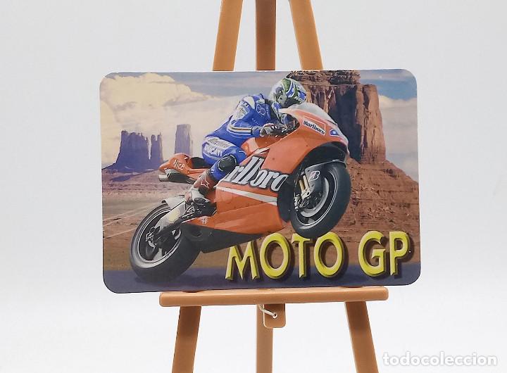 Coleccionismo Calendarios: Calendario de bolsillo - 2011 - Deportes - Moto GP - Serie L-244