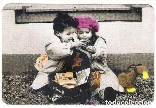 Coleccionismo Calendarios: -56060 CALENDARIO NI&Ntilde;A Y NI&Ntilde;O ENAMORADOS CON MALETA, A&Ntilde;O 2009, CON PUBLICIDAD, PRECIOSA FOTOGRAFIA