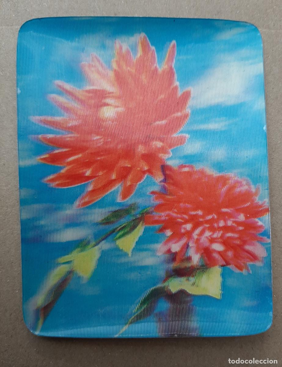 Coleccionismo calendarios: CALENDARIO BOLSILLO, lenticular, 3D, Hologgrafico, de la URSS sovi&eacute;tica 1979 Flor de dalia