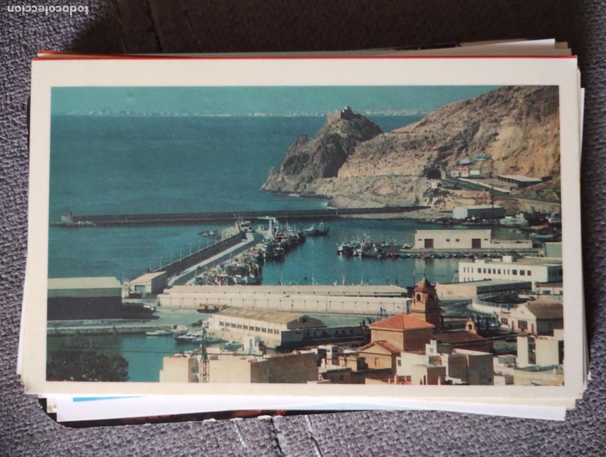 Coleccionismo calendarios: Calendario 1999 Almer&iacute;a. Vista del puerto. Publicidad Florister&iacute;a Gardenia.